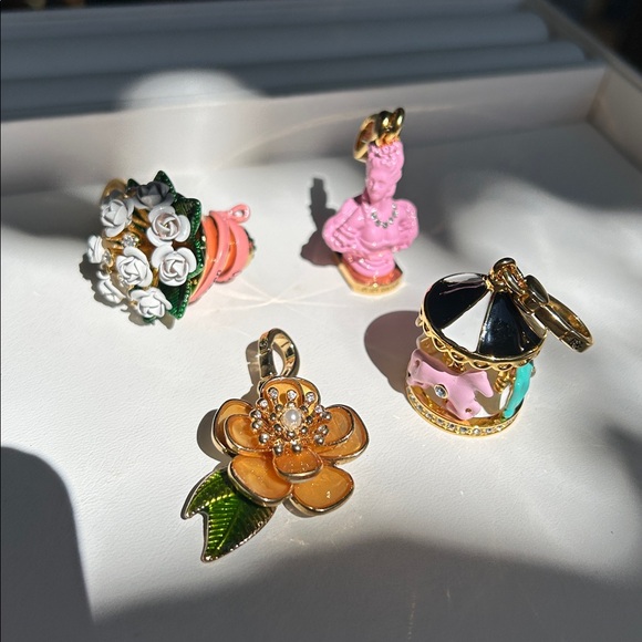 Saturday Colorful Earring & Rings Collection - Picture 6 of 6